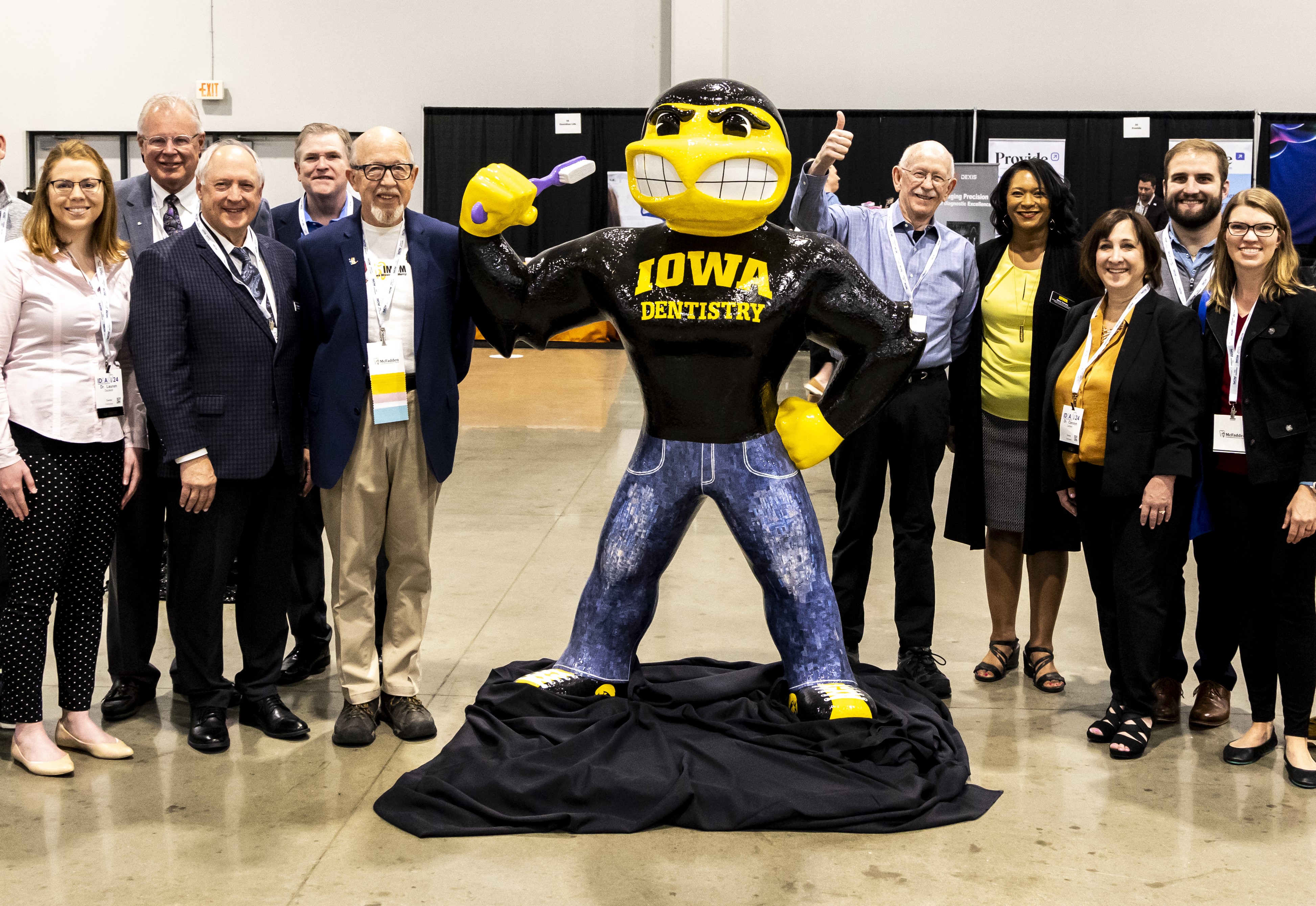 240502-IDA_Herky_Smiles-JWC-001-cropped Cropped_Herky_Smiles